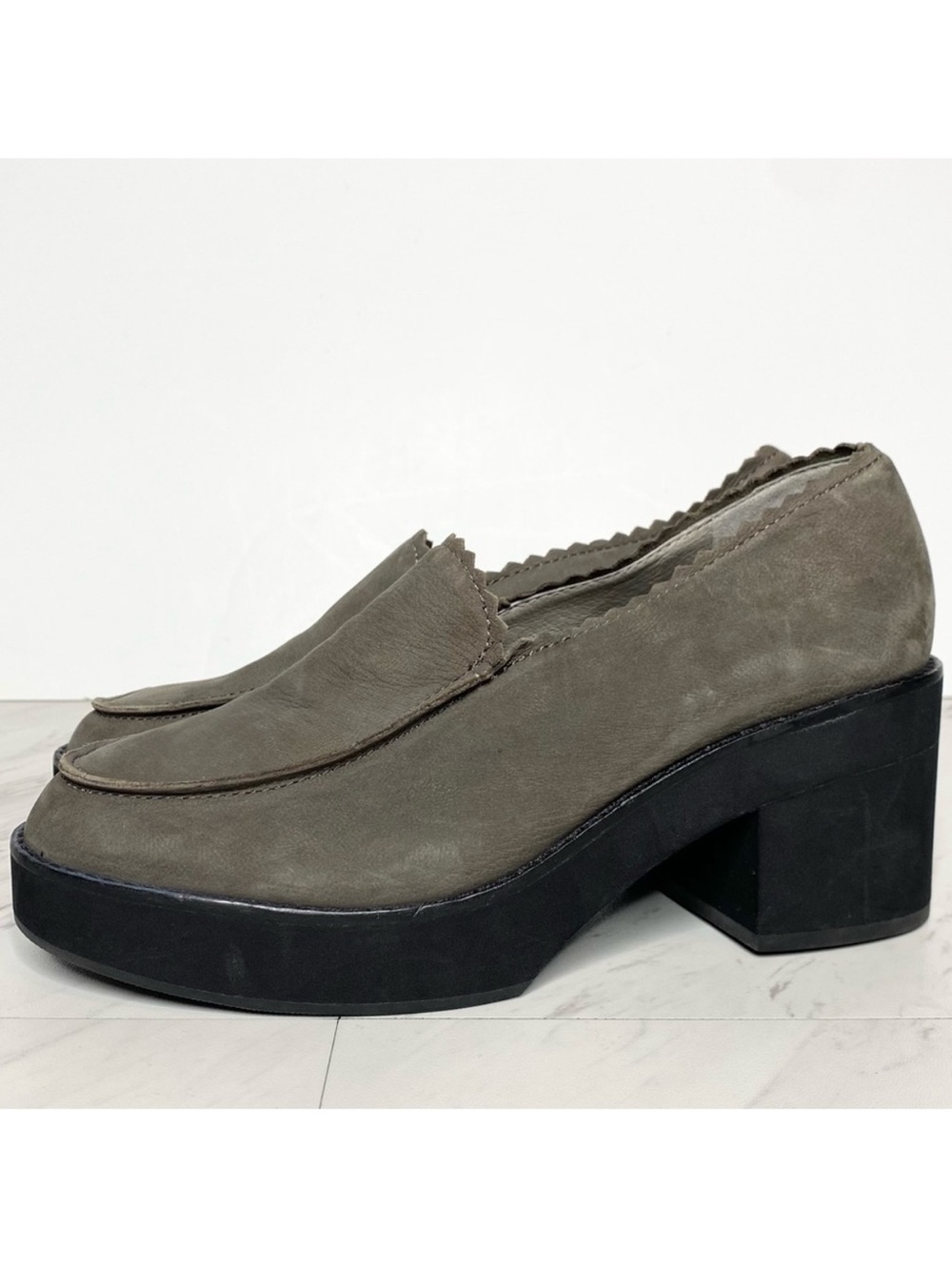 Eileen Fisher Harria Gray Nubuck Heeled Loafer 7M